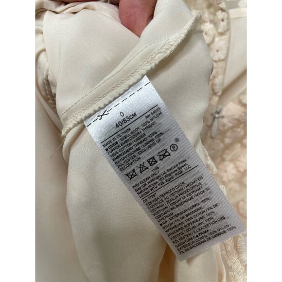 Banana‎ Republic Embroidered Floral Round Neck Peplum Top Cream Women's Size 0 - Picture 5 of 8